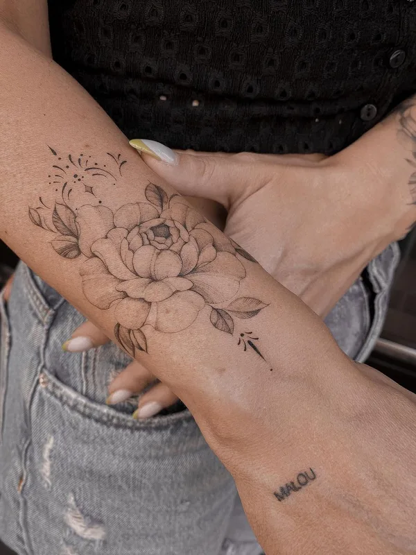 female black botanic, fineline tattoo on forearm #57861 | Tattoo Artist Nicazky