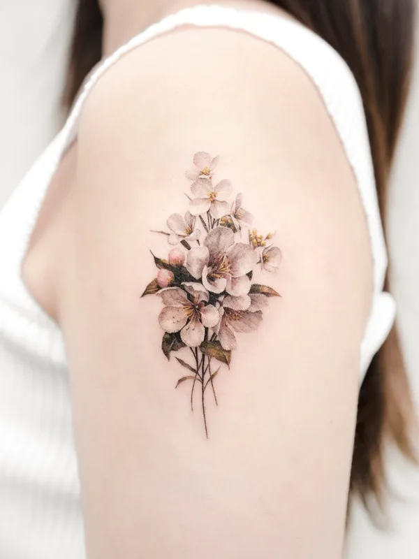 female color realism Tatuaggio su shoulder #57949 | Tatuatore Dong Hwa