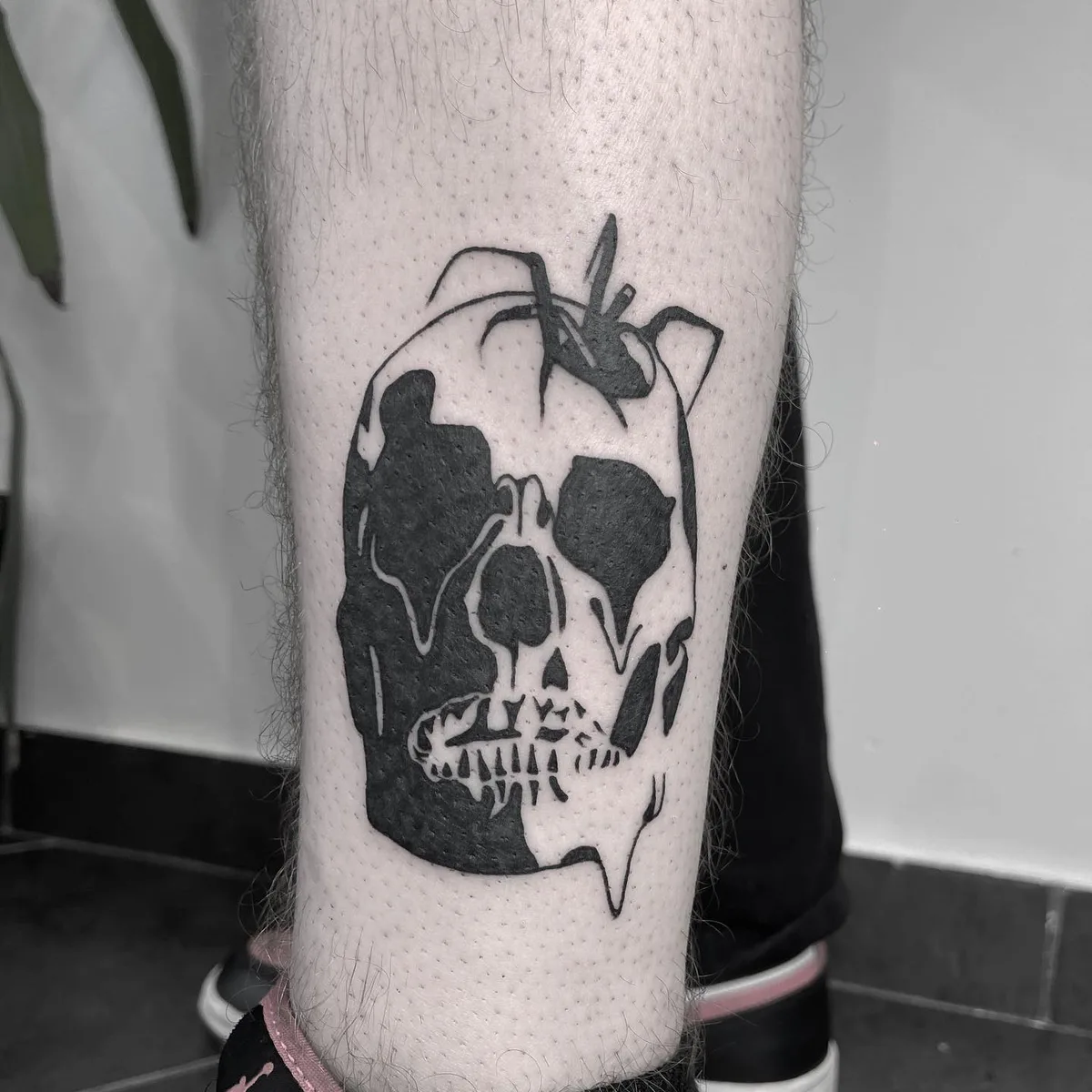 Artista de tattoo Levi Cherry