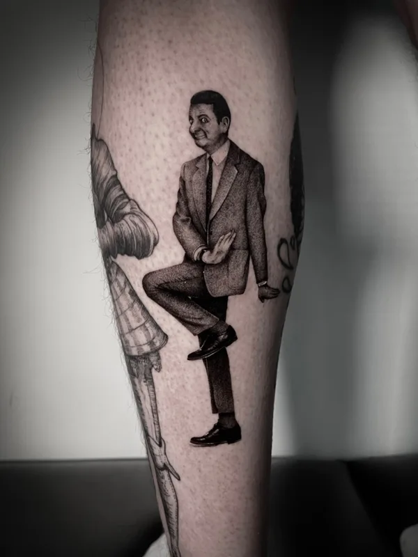 black and grey realism татуировка на calf #72595 | Тату мастер Егор Филиппов