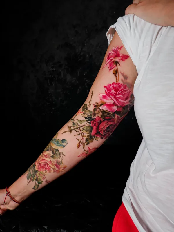 female color realism tatuaje en full sleeve #72699 | Tatuador Diana Ivashkevich