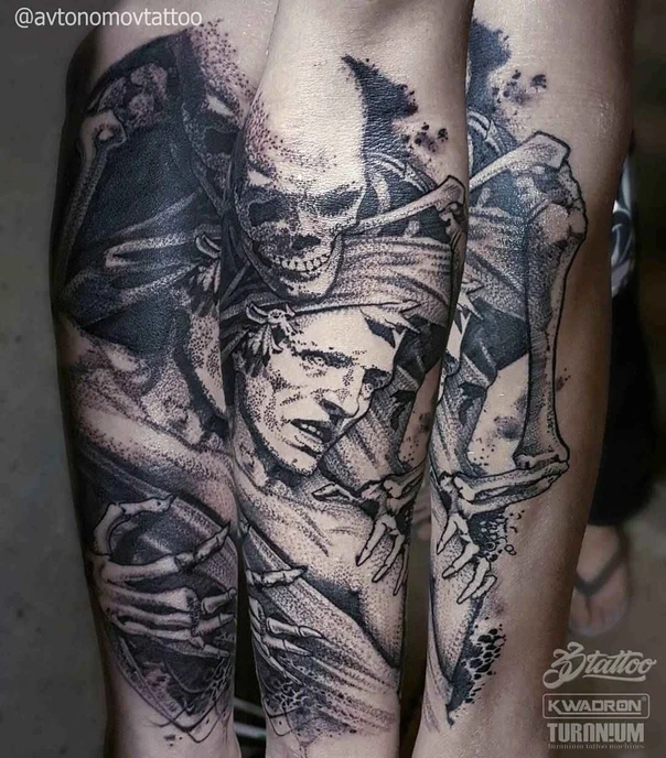 Чёрно-серая Skull, Portrait tattoo на Предплечье