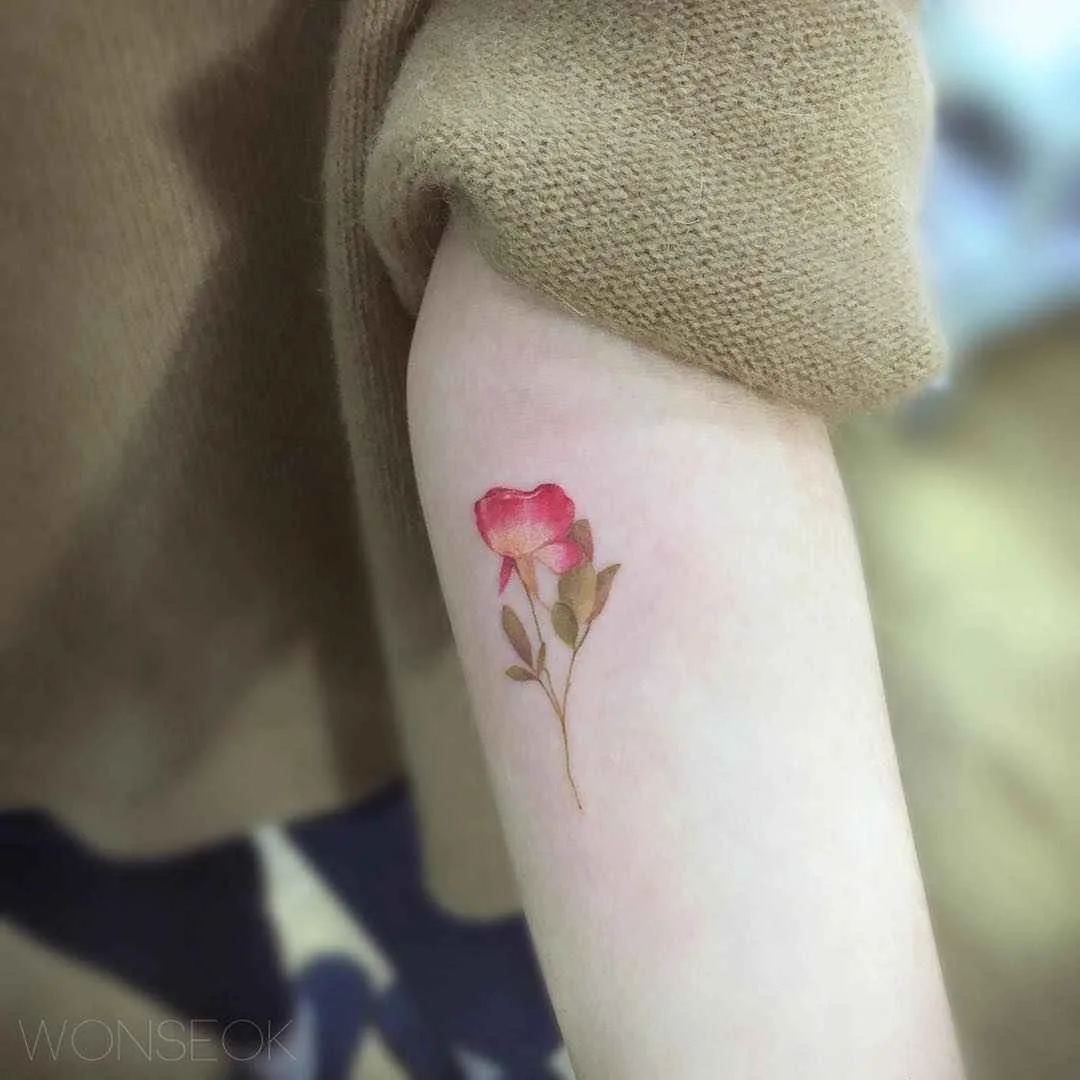 Тату мастер Wonseok цветная акварельная минималистичная татуировка | Tattoo artist Wonseok color watercolor minimalistic tattoo