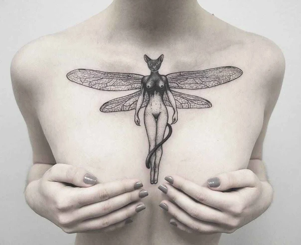 Блэкворк Fantasy, Insect tattoo на Грудь