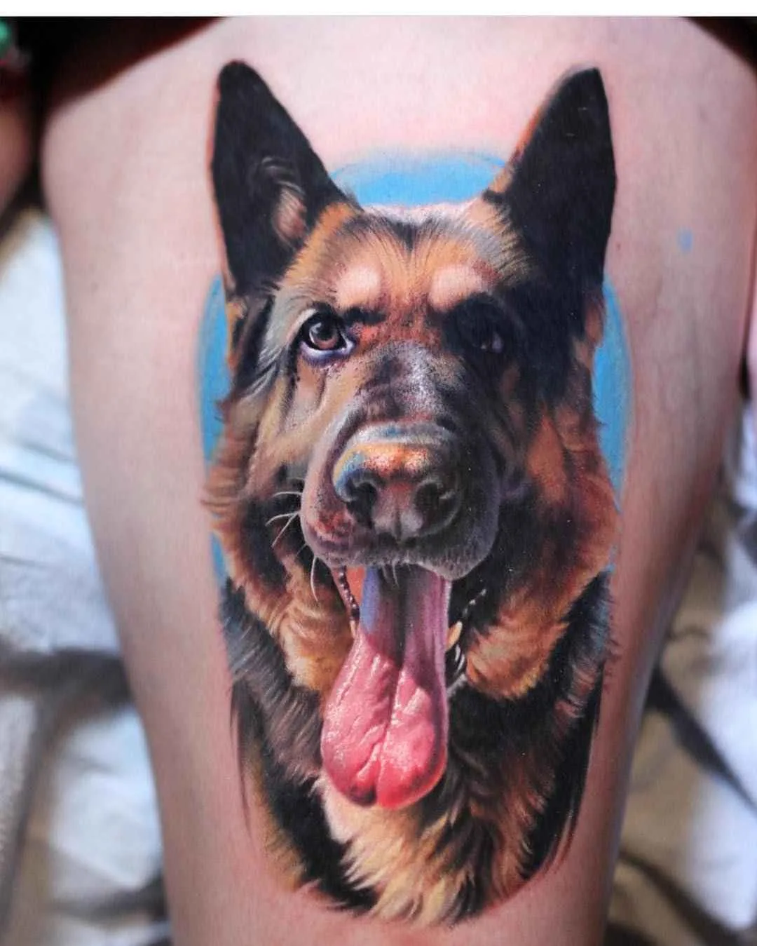 Tatuista Luka Lajoie tatuaggio colorato fotorealistico | Tattoo artist Luka Lajoie color photorealistic tattoo