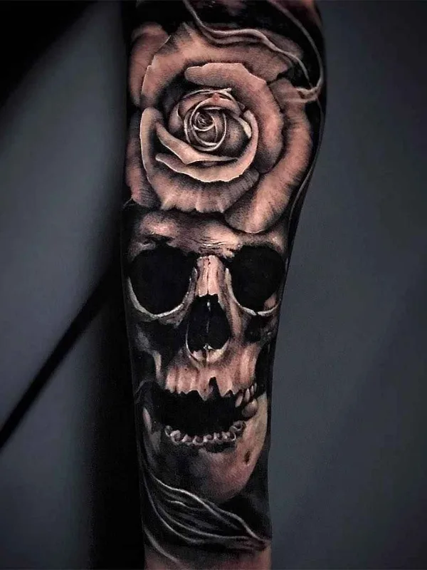 black and grey realism Tatuagem em forearm #12312 | Tatuador Hugo Fiest