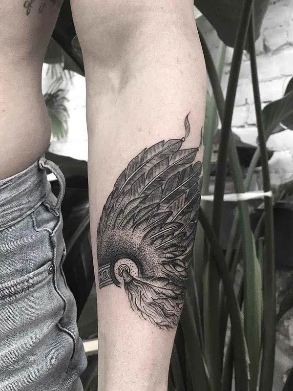black and grey blackwork Tatuaggio su forearm #11960 | Tatuatore Olivier Casault