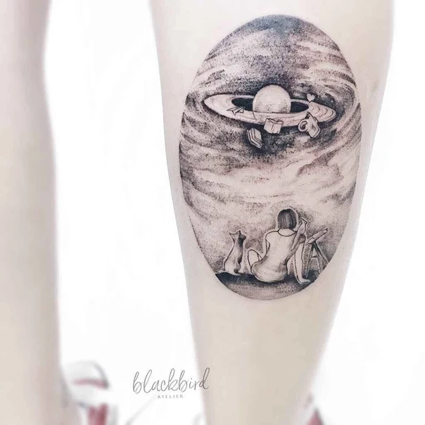 Sketch Space, Person tattoo on Thigh