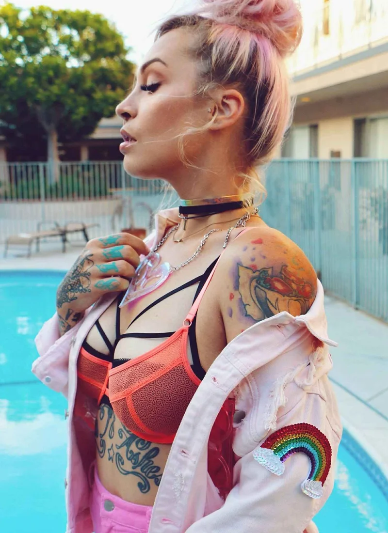 Tattoo model and singer - Roxy Lee Heart