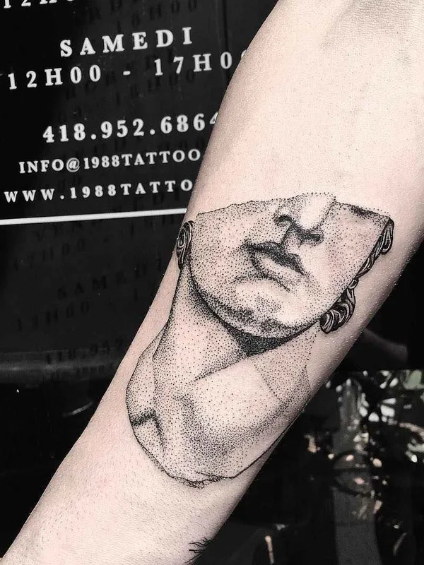 black and grey black and grey Tatuaggio su forearm #11963 | Tatuatore Olivier Casault
