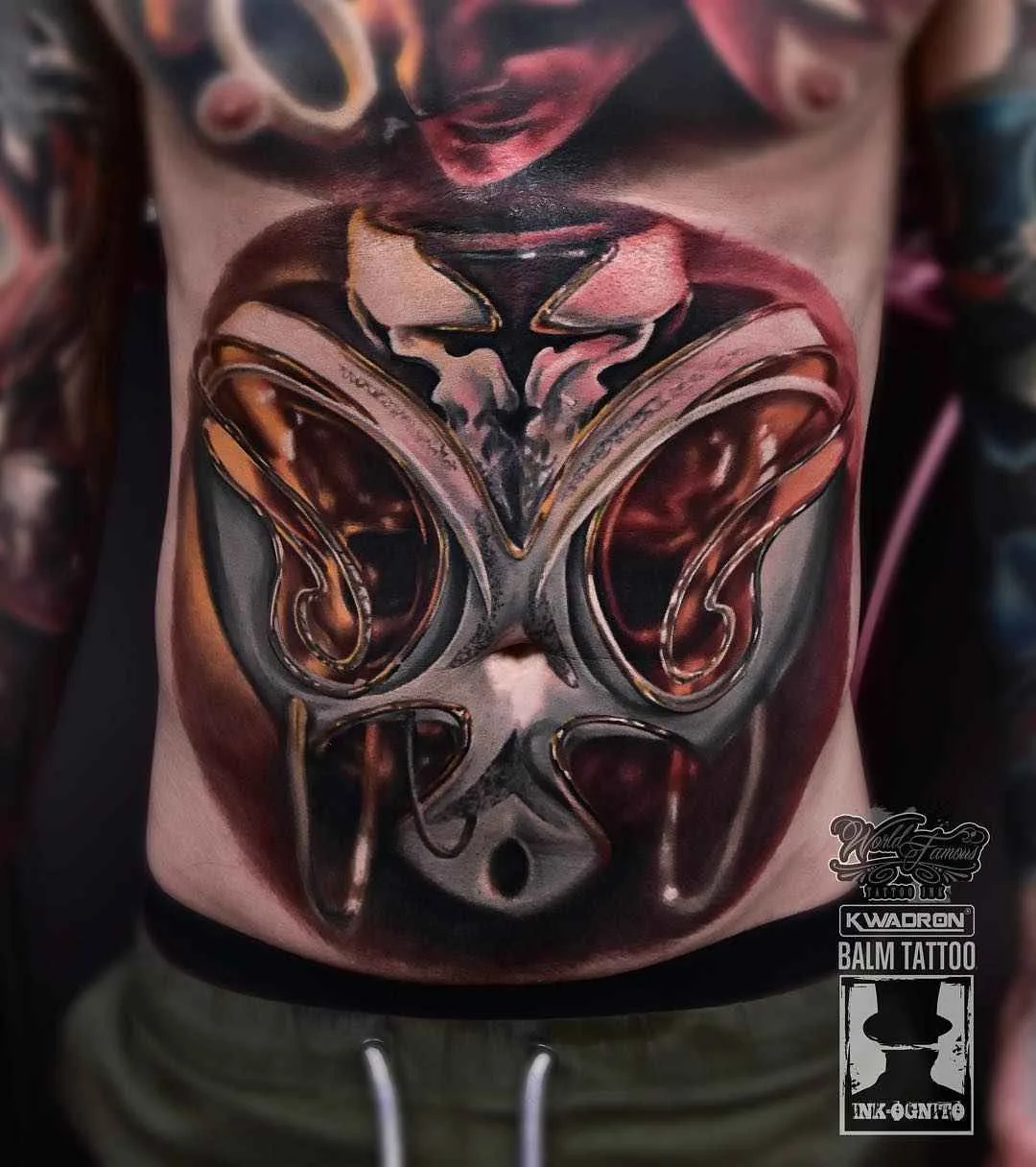 Artista di tatuaggi Tomasz TOFI Torfinski tatuaggi colorati surrealistici realistici | Artista di tatuaggi Tomasz TOFI Torfinski tatuaggi colorati surrealistici realistici