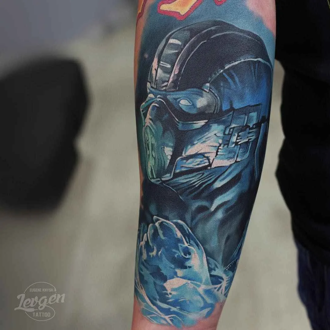 Tatuatore Evgeniy Knysh, tatuaggi colorati in stile realistico | Tattoo artist Evgeniy Knysh (Levgen) color realistic tattoo