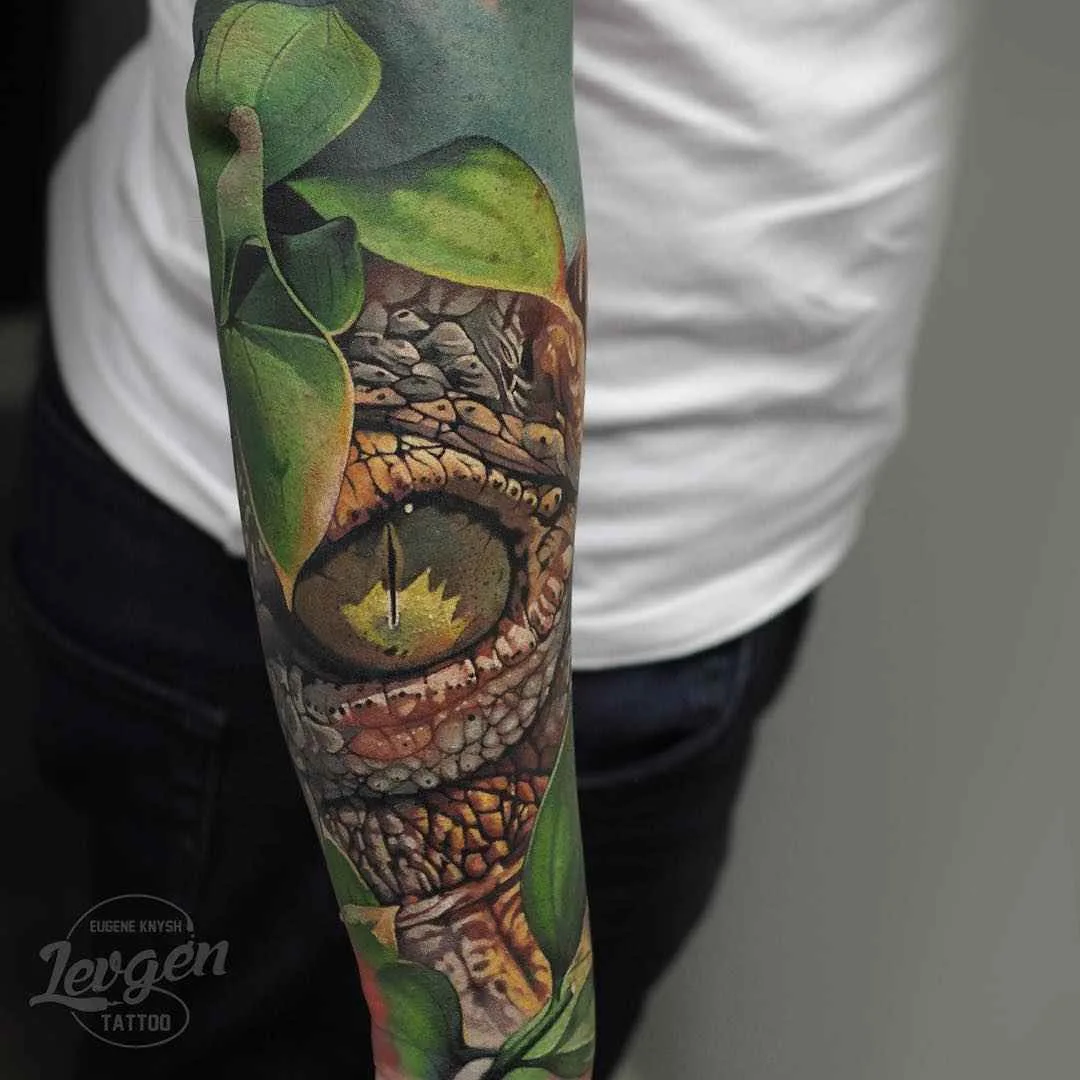 Tatuatore Evgeniy Knysh, tatuaggi colorati in stile realistico | Tattoo artist Evgeniy Knysh (Levgen) color realistic tattoo
