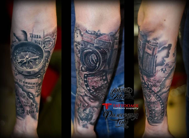 Реализм Compass, Camera tattoo на Предплечье