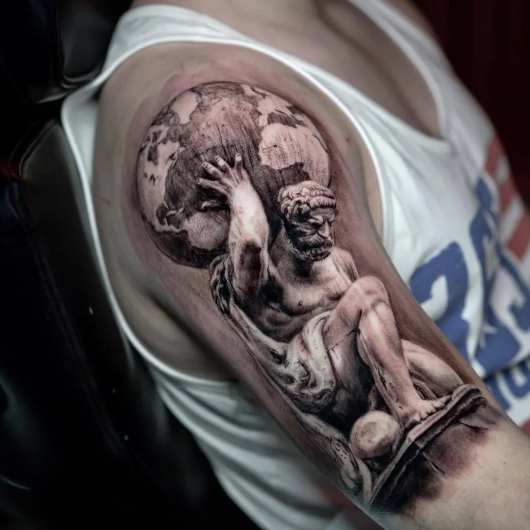 Tattoo artist Darwin Enriquez, black&grey e tattoo realistico a colori | USA