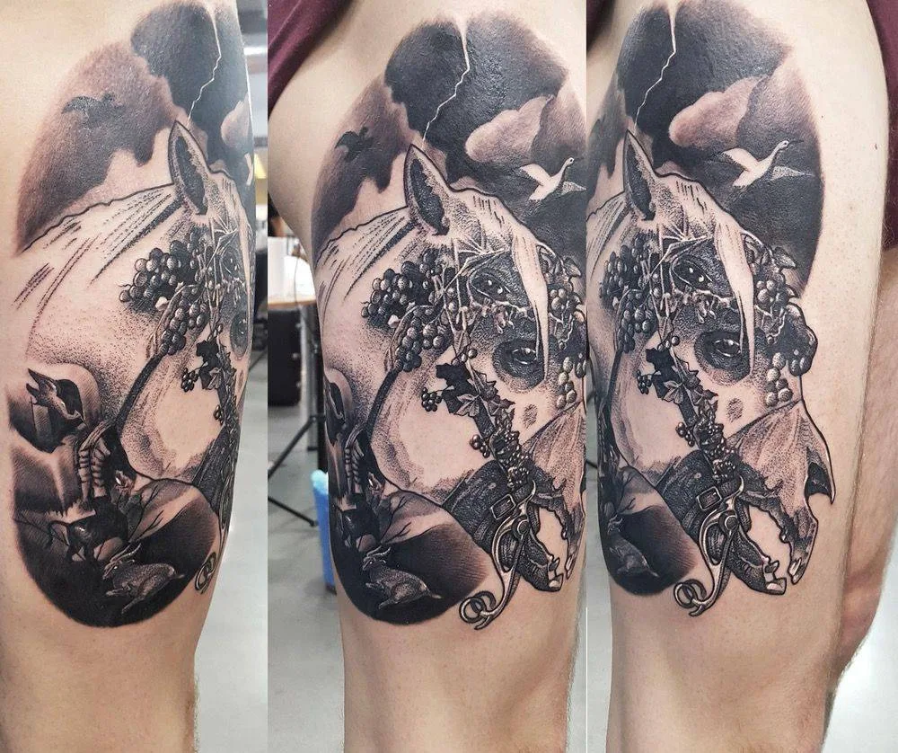 Tattoo artist Marcin Pawlus, tattoo studio DWA ŚLEDZIE , color and black authors style tattoo| Poland