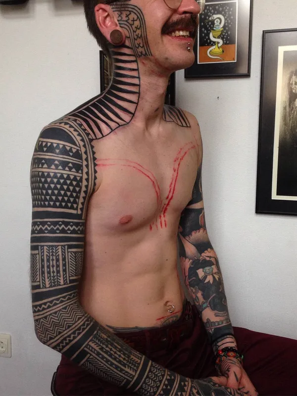 male black blackwork 纹身 在 full sleeve #23303 | 纹身师 Aivaras Lee