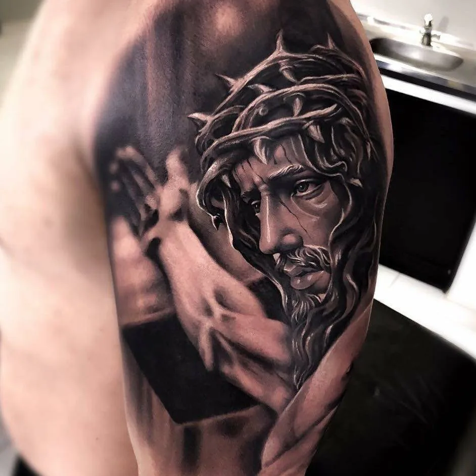 Tatuador samurai Standoff, estilo preto e cinza dos autores, retrato realista de tatuagem | Brasil