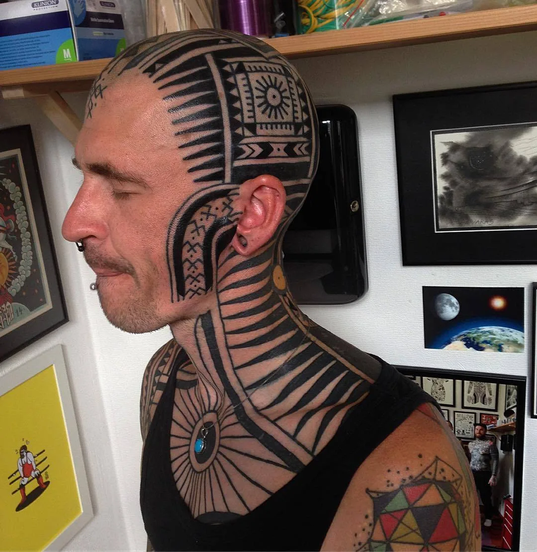 Tattoo artist Aivaras Lee, black authors style ornamental tattoo | Lithuania