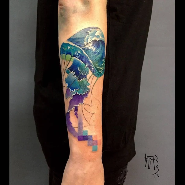 Акварель Wave, Jellyfish tattoo на Предплечье