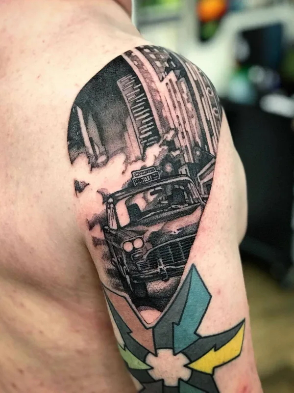 black and grey realism Tatuaggio su shoulder #22932 | Tatuatore Dima Inmirrioi