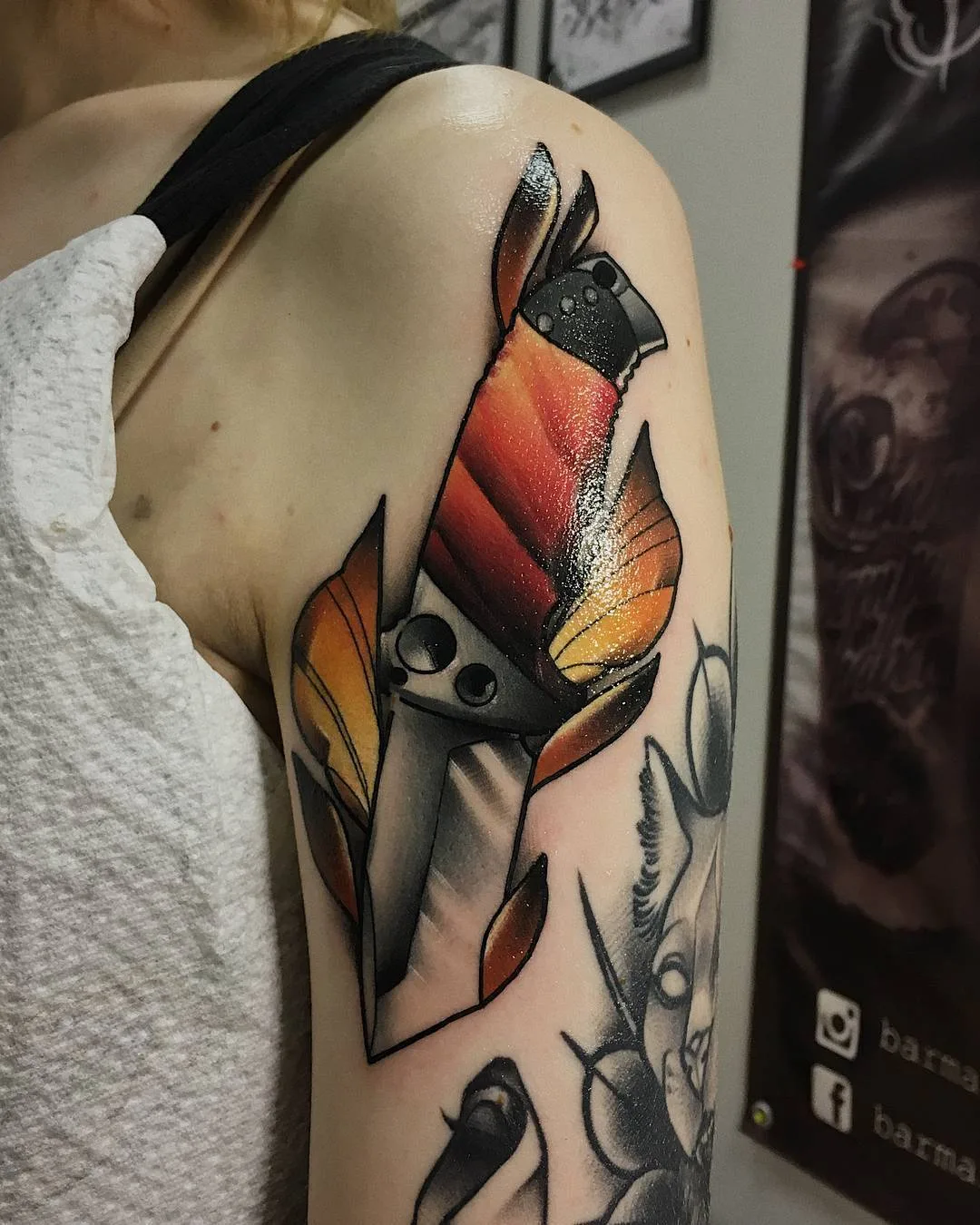 Artista de tatuagem Sasha Akulov, tatuagem colorida neo tradicional, nova escola | Rússia