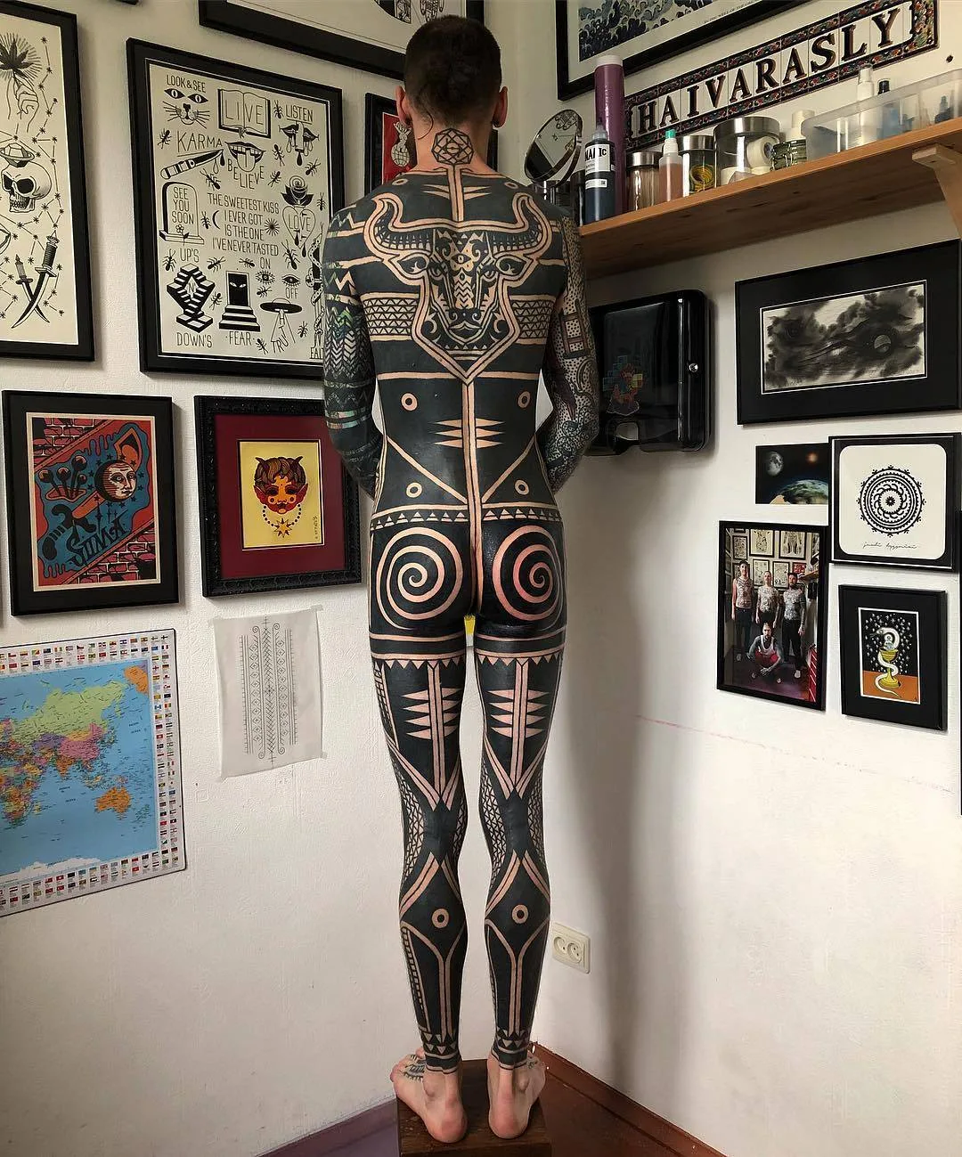 Tattoo artist Aivaras Lee, black authors style ornamental tattoo | Lithuania