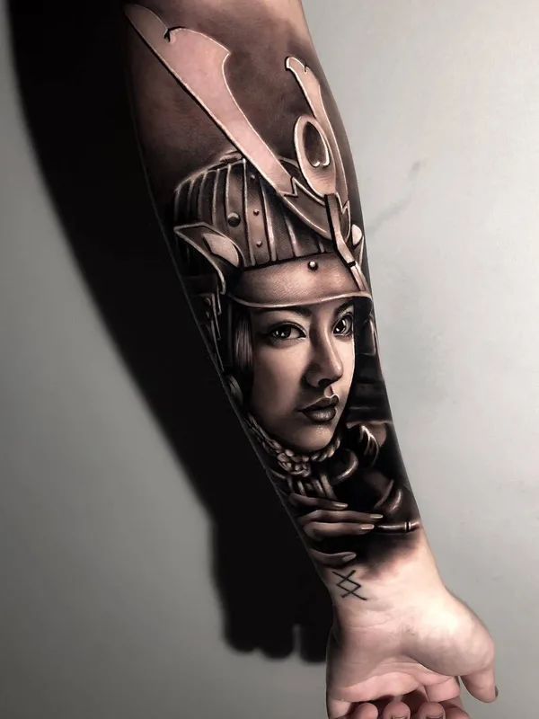 black and grey realism татуировка на forearm #23320 | Тату мастер Samurai Standoff