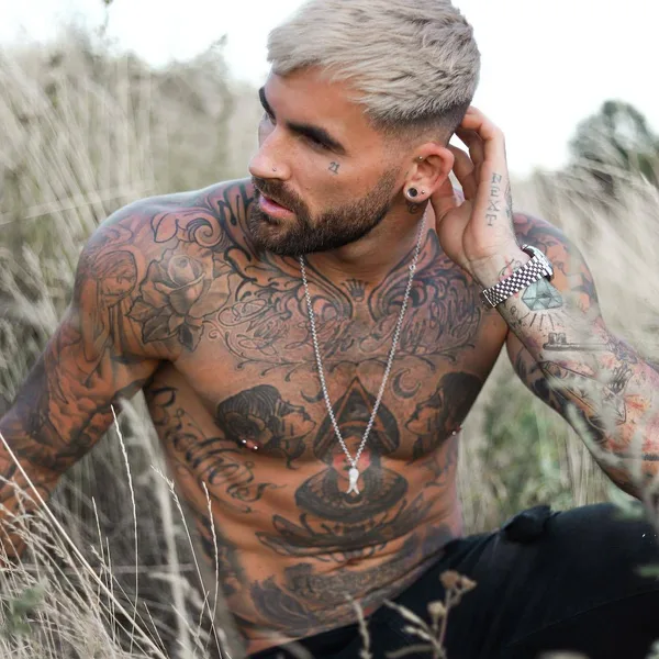 타투 #23758 | 타투 모델 Chris Perceval