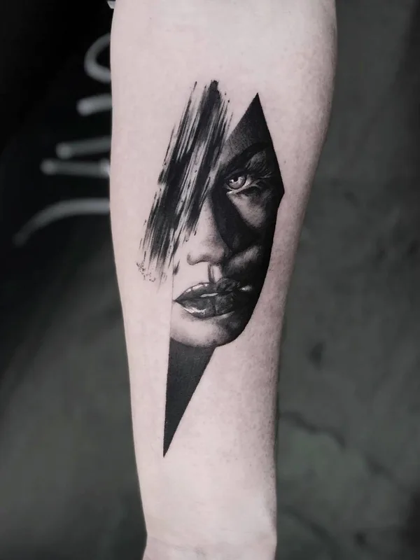 female black and grey realism Tatuagem em forearm #23013 | Tatuador Victor del Fueyo de la Torre