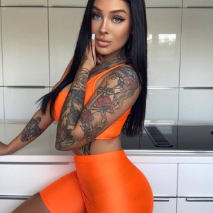 🔥 Горячие фото, портфолио модели  #24054 Тату модель Valerie Cossette