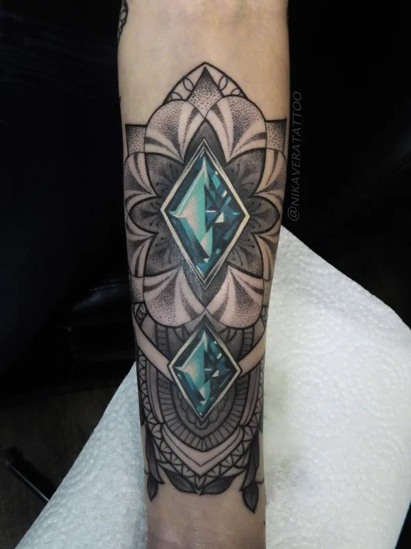 color ornamental 纹身 在 forearm #23489 | 纹身师 Nika Ya