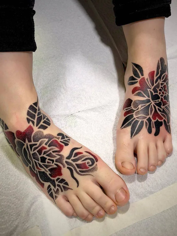 color blackwork Tatuagem em foot #31981 | Tatuador Sebastian Kandinsky