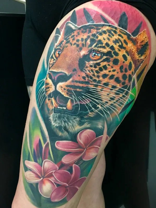 color realism 타투 부위 thigh #32056 | 타투이스트 Juan Enrique Suarez