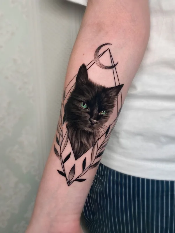 black and grey realism татуировка на forearm #41774 | Тату мастер Кристина Галиулина / Crystal Tattoo