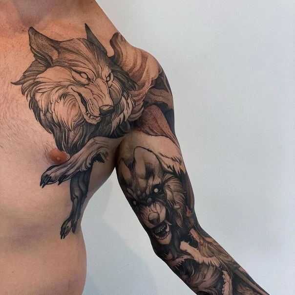 Realism Wolf tattoo on Full Sleeve