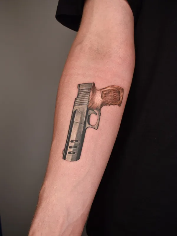 black and grey realism татуировка на forearm #58338 | Тату мастер Юлия Гришанок