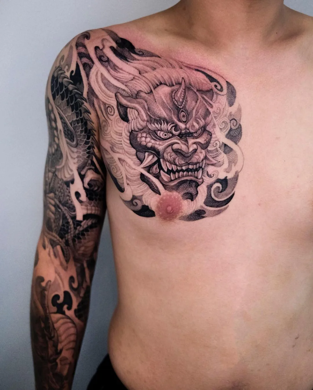 Chest sleeve Irezumi tattoo by Girin