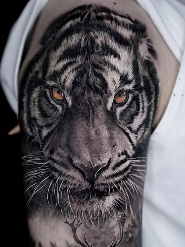 black and grey realism tattoo on shoulder #58528 | Tattoo Artist Hyeongho Jackson Choi