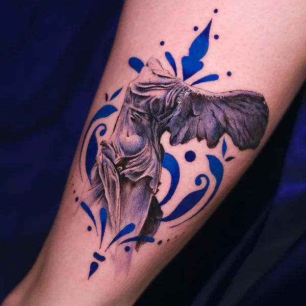 Fine Line tattoo by Tatuaggi di porcellana in Roma