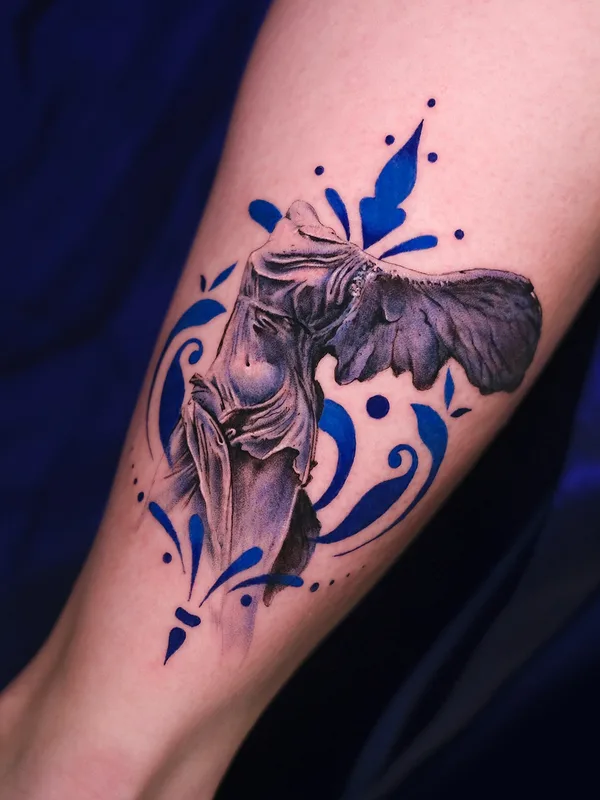 color black and grey tatuaje en forearm #73001 | Tatuador Tatuaggi di porcellana