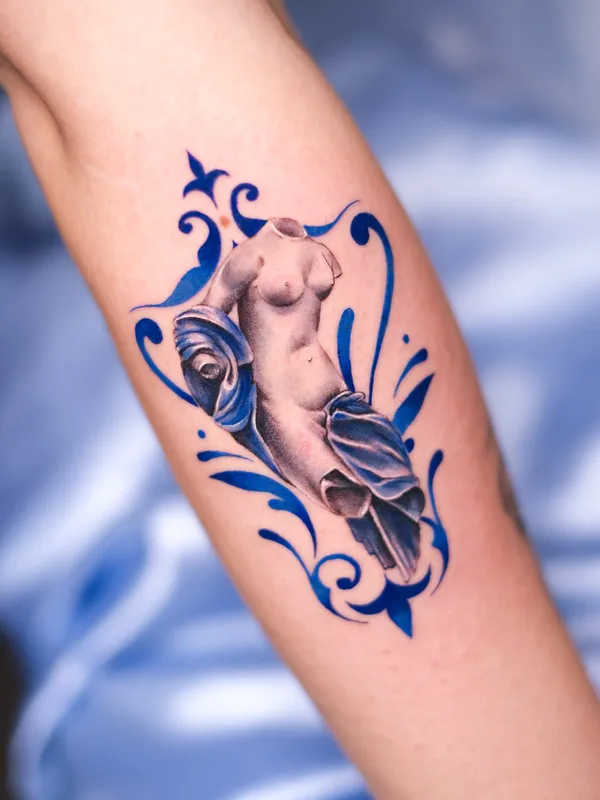 color realism tatuaje en forearm #72993 | Tatuador Tatuaggi di porcellana