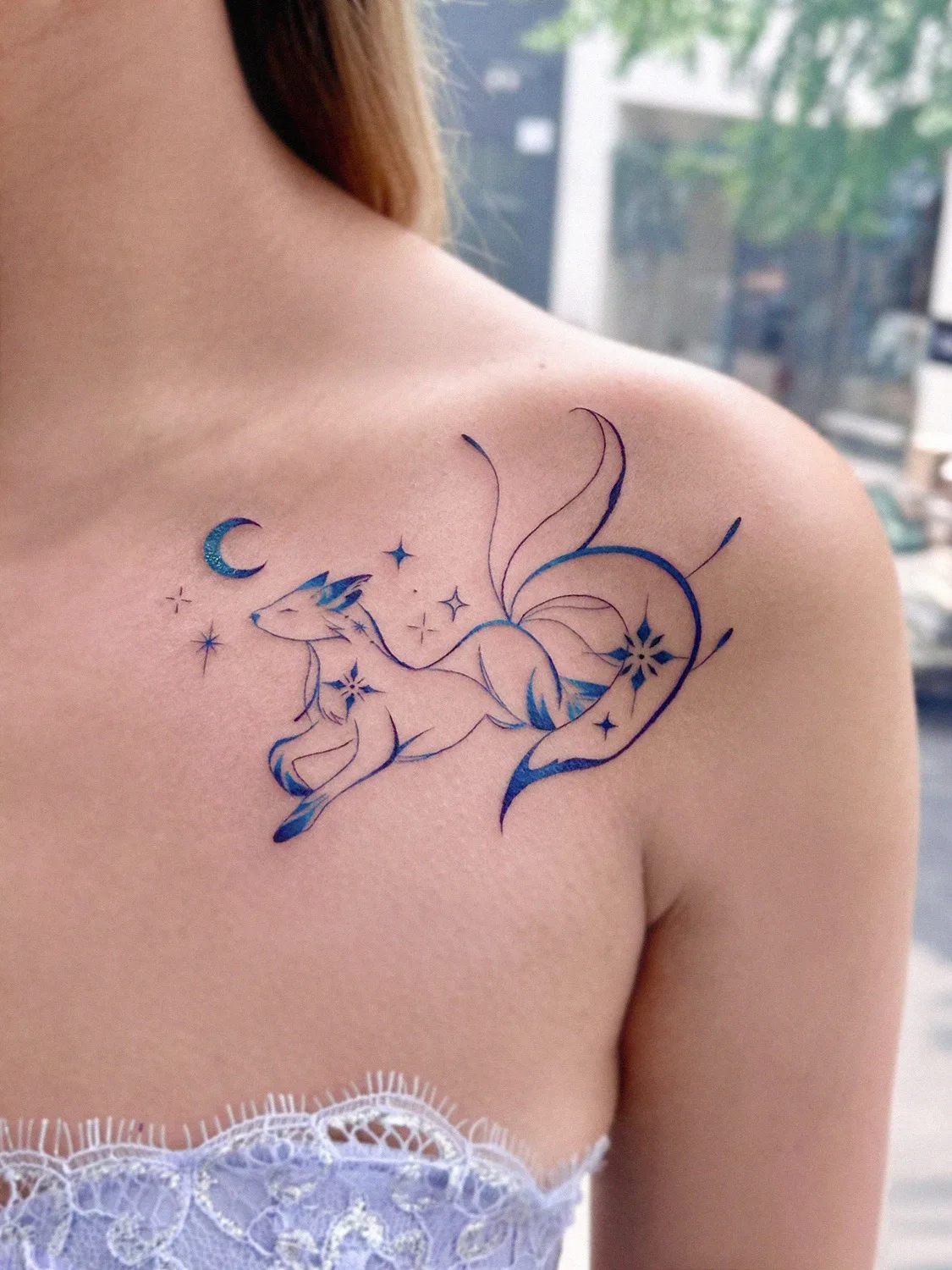 Artista del tatuaggio Ehyang