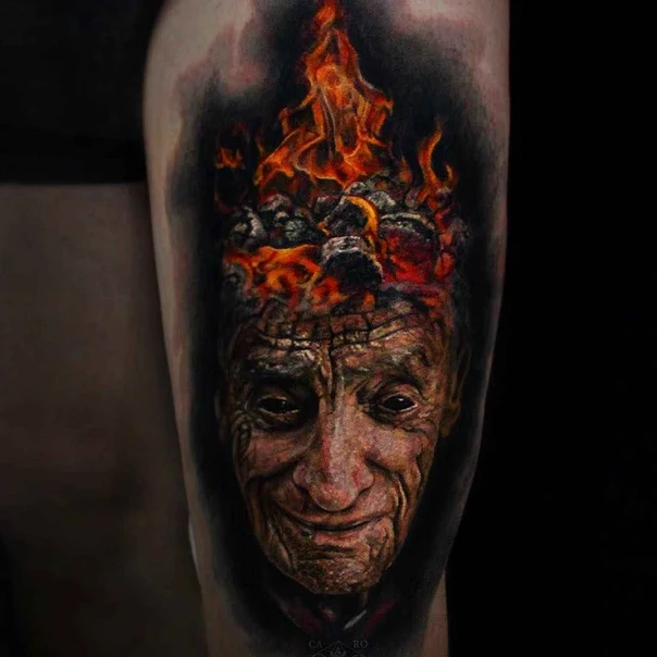 Реализм Face, Fire tattoo на Thigh