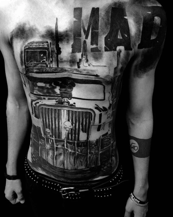 Блэкворк Truck, Skull tattoo на Грудь