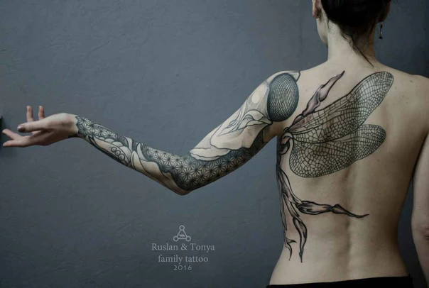 Блэкворк Insect, Geometric tattoo на Полный рукав