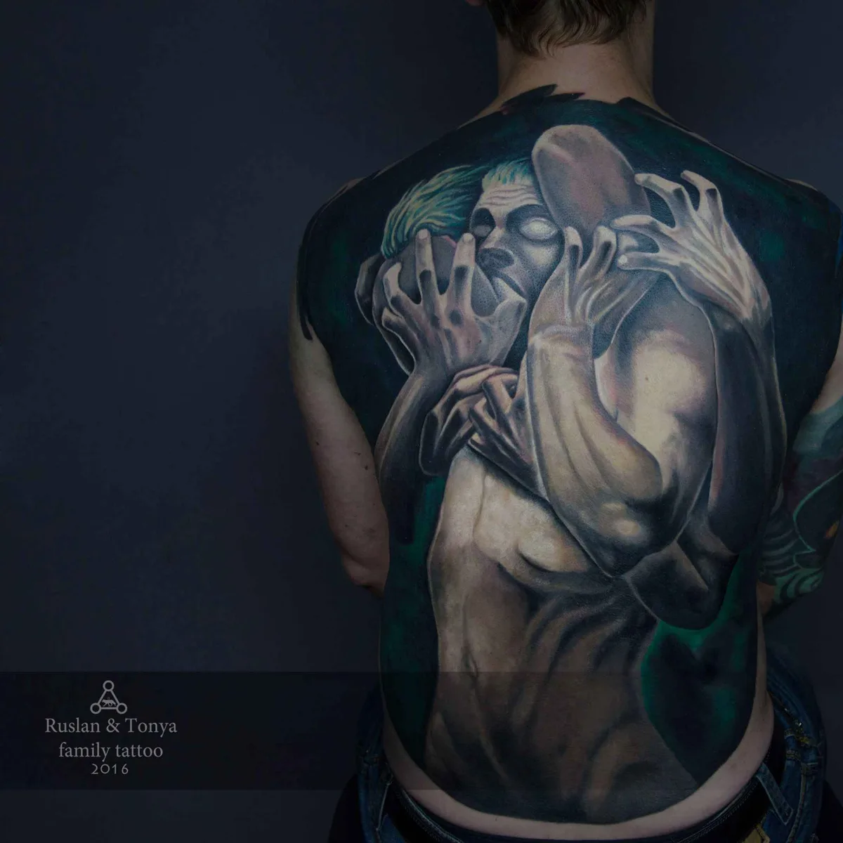 Биографика тату, Руслан Абусев тату | biografika tattoo, black tattoo, color tattoo