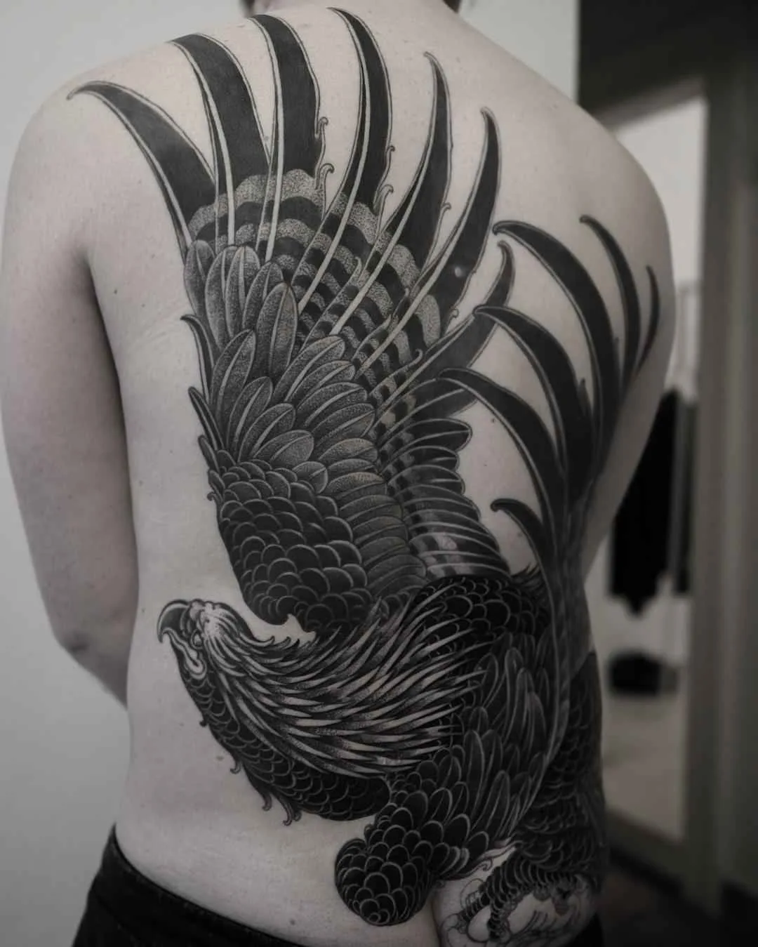 Tatuista Alexander Grim tatuagem blackwork