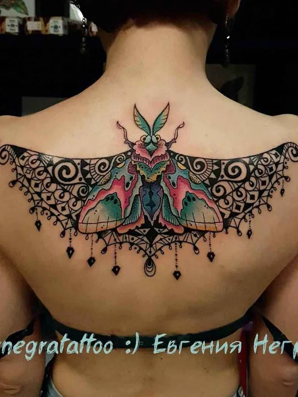 female color ornamental Tatuaggio su upper back #13259 | Tatuatore Евгения Негра