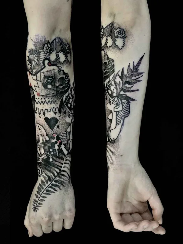 black and grey blackwork Tatuaggio su forearm #13012 | Tatuatore Katarzyna Krutak
